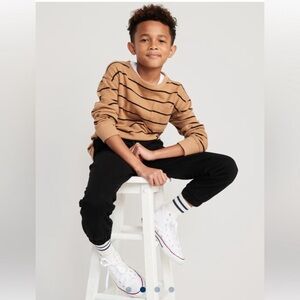 NWOT!  Old Navy Twill Jogger Built in Flex Pants for Boys.